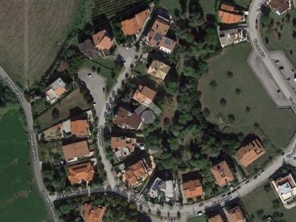 terreno edificabile in vendita a Roseto degli Abruzzi in zona Voltarrosto