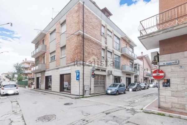 appartamento in vendita a Roseto degli Abruzzi