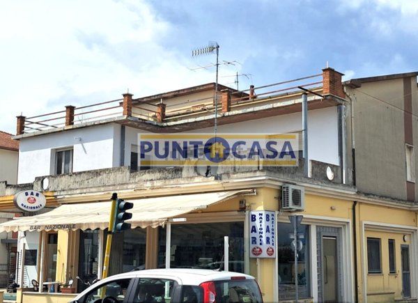 appartamento in vendita a Roseto degli Abruzzi in zona Cologna Spiaggia