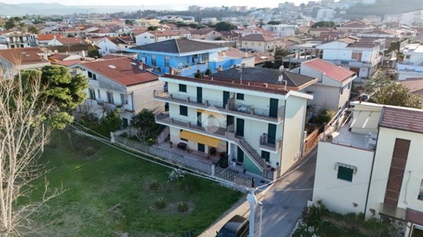 appartamento in vendita a Roseto degli Abruzzi