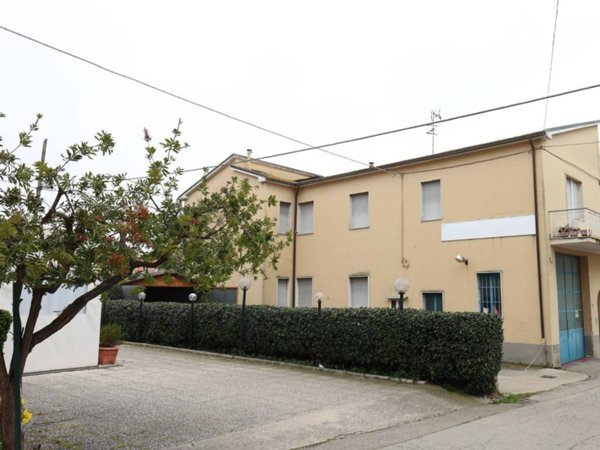 appartamento in vendita a Roseto degli Abruzzi in zona Santa Lucia