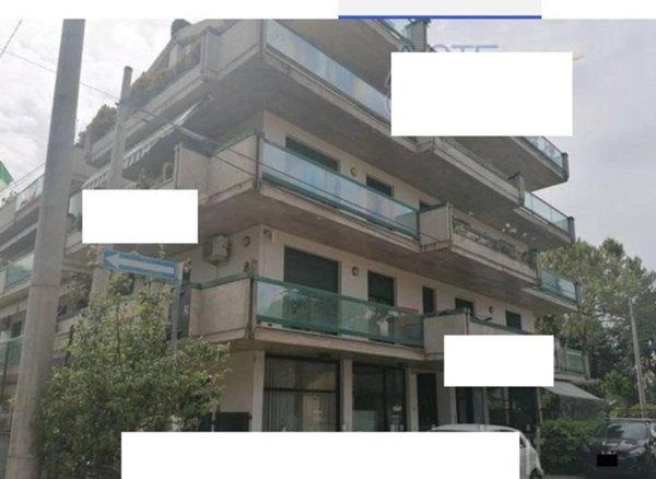 negozio in vendita a Roseto degli Abruzzi