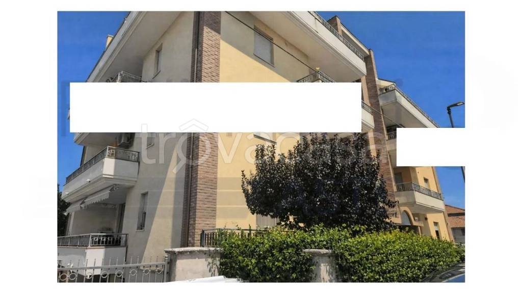 appartamento in vendita a Roseto degli Abruzzi in zona Cologna Spiaggia