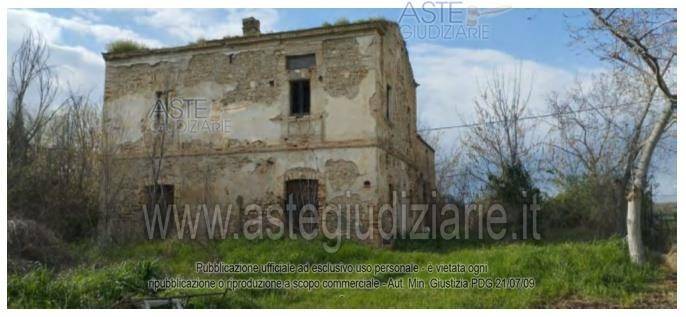 terreno edificabile in vendita a Roseto degli Abruzzi in zona San Giovanni