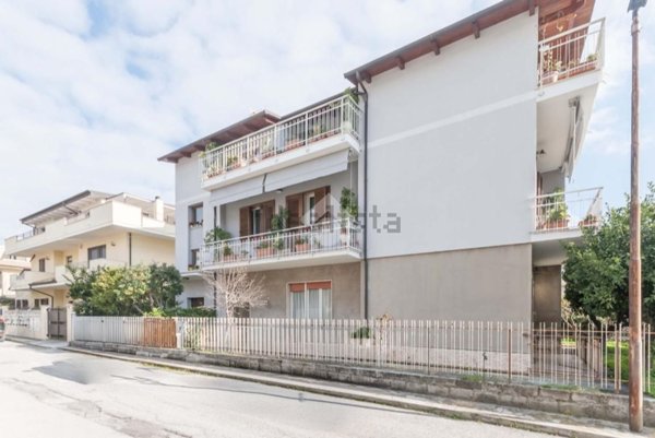 appartamento in vendita a Roseto degli Abruzzi