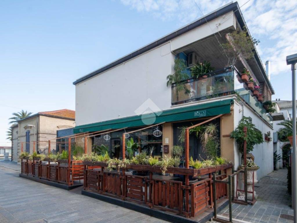 casa indipendente in vendita a Roseto degli Abruzzi