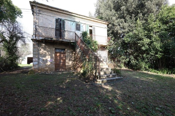 terreno edificabile in vendita a Roseto degli Abruzzi in zona Santa Lucia