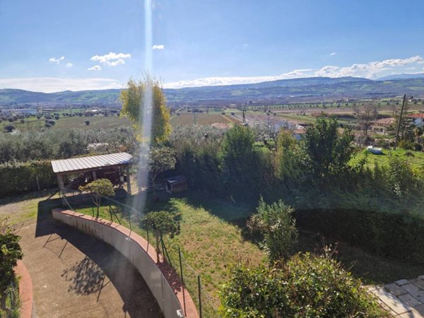 casa indipendente in vendita a Roseto degli Abruzzi