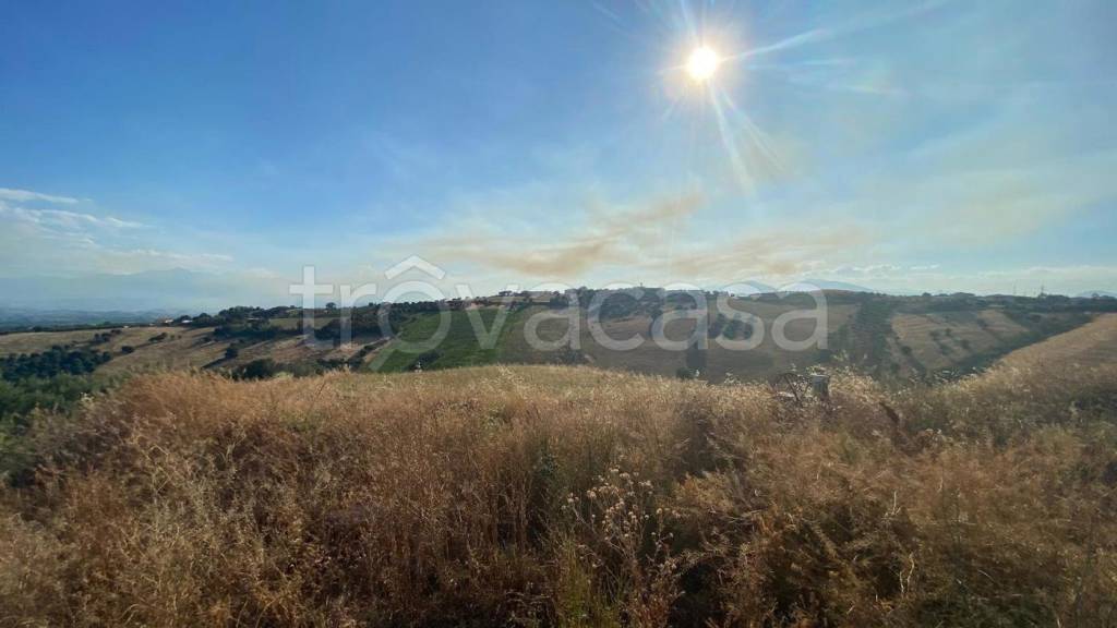 casa indipendente in vendita a Roseto degli Abruzzi in zona Montepagano