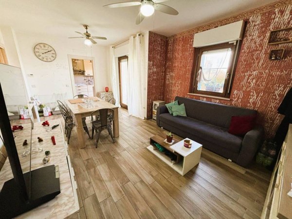 appartamento in vendita a Roseto degli Abruzzi in zona Cologna Spiaggia