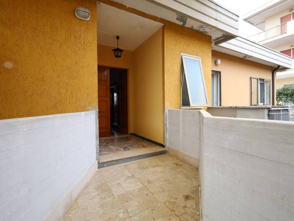 appartamento in vendita a Roseto degli Abruzzi in zona Montepagano