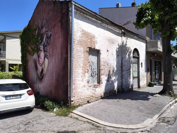 terreno edificabile in vendita a Roseto degli Abruzzi
