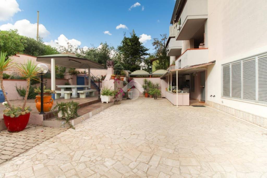 appartamento in vendita a Roseto degli Abruzzi in zona Palazzese
