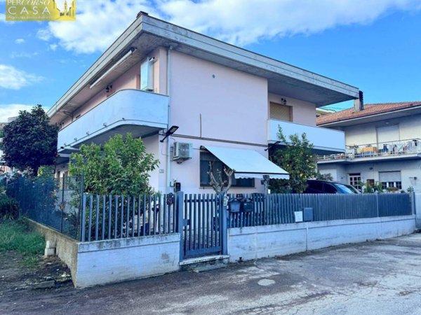 appartamento in vendita a Roseto degli Abruzzi