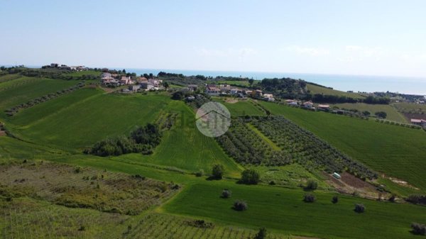 casa indipendente in vendita a Roseto degli Abruzzi