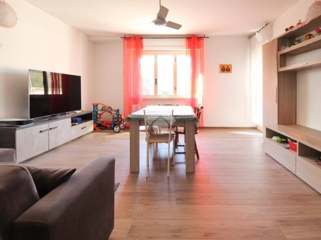 appartamento in vendita a Roseto degli Abruzzi in zona San Giovanni