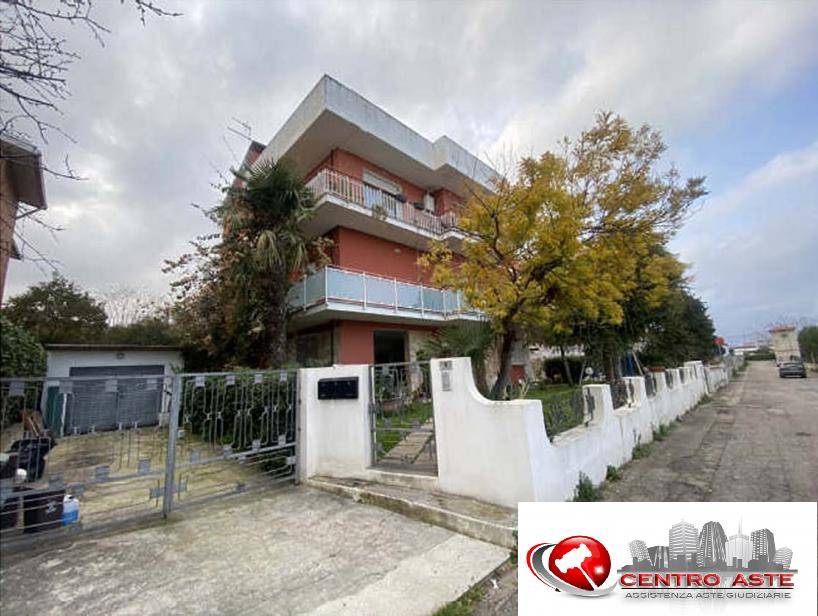 appartamento in vendita a Roseto degli Abruzzi