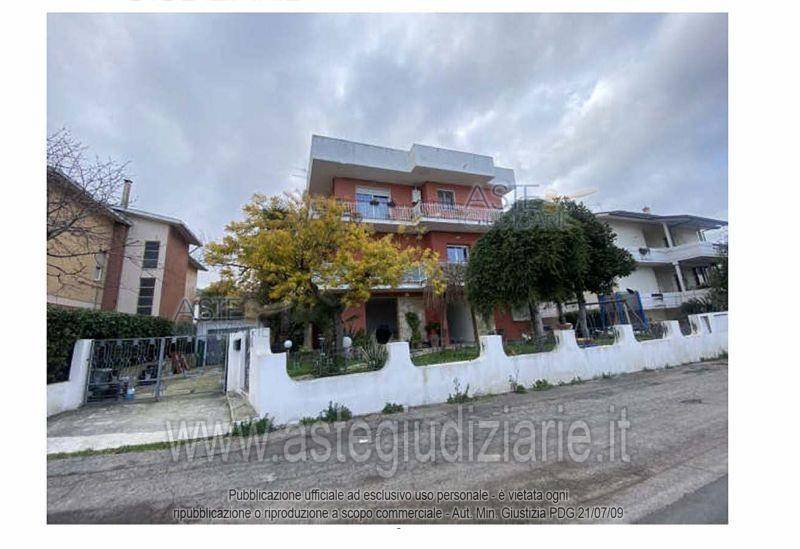 appartamento in vendita a Roseto degli Abruzzi