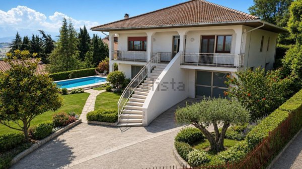 casa indipendente in vendita a Roseto degli Abruzzi in zona Cologna Paese