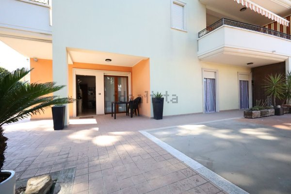 appartamento in vendita a Roseto degli Abruzzi in zona Campo a Mare