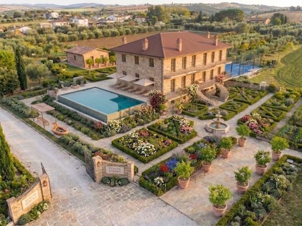 casa indipendente in vendita a Roseto degli Abruzzi in zona Santa Lucia