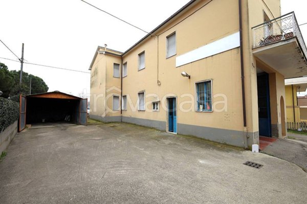 appartamento in vendita a Roseto degli Abruzzi in zona Santa Lucia