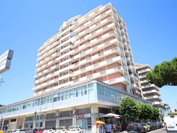 appartamento in vendita a Roseto degli Abruzzi in zona Campo a Mare