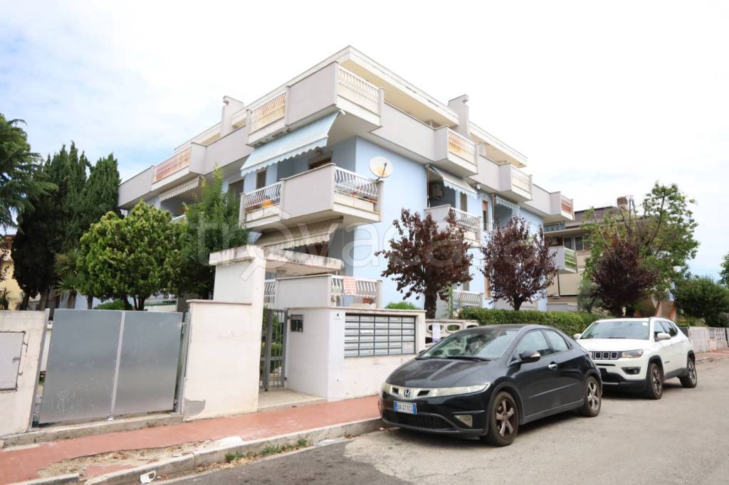 appartamento in vendita a Roseto degli Abruzzi