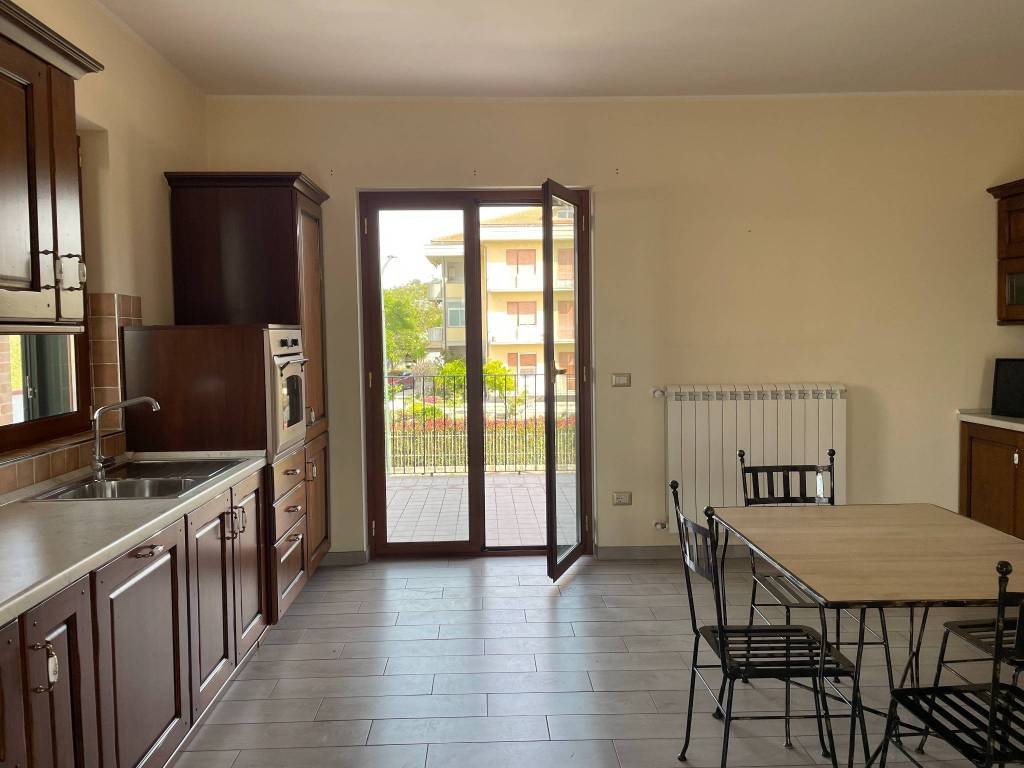 appartamento in vendita a Roseto degli Abruzzi in zona San Giovanni