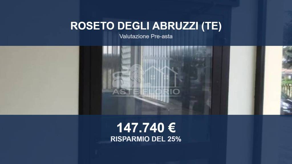 locale commerciale in vendita a Roseto degli Abruzzi