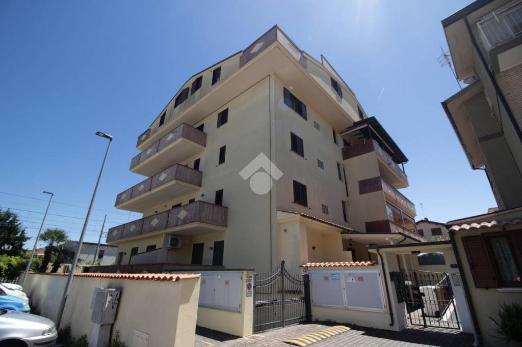 appartamento in vendita a Roseto degli Abruzzi