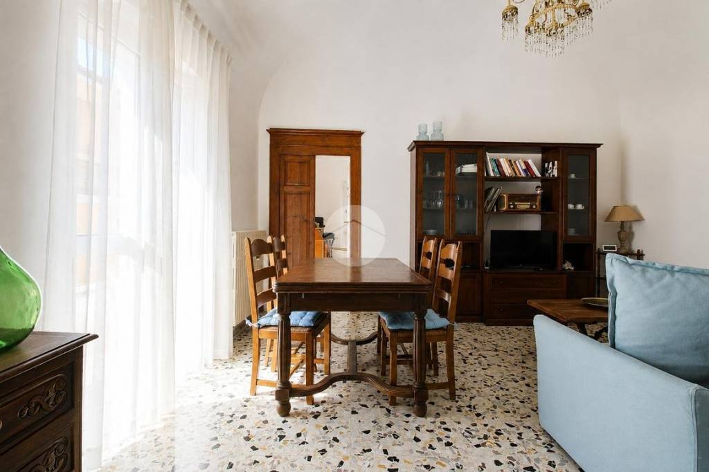 appartamento in vendita a Roseto degli Abruzzi in zona Cologna Paese