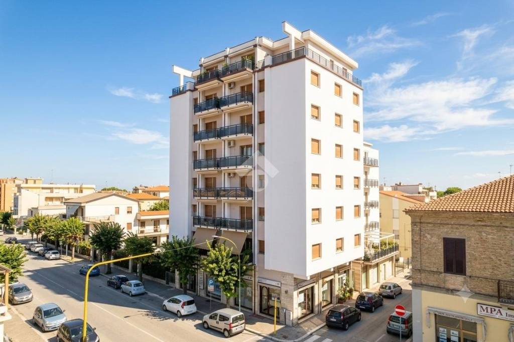 appartamento in vendita a Roseto degli Abruzzi in zona Campo a Mare