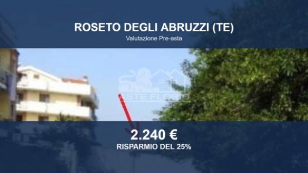 box auto in vendita a Roseto degli Abruzzi