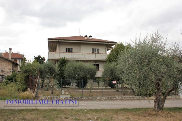 casa indipendente in vendita a Sant'Egidio alla Vibrata