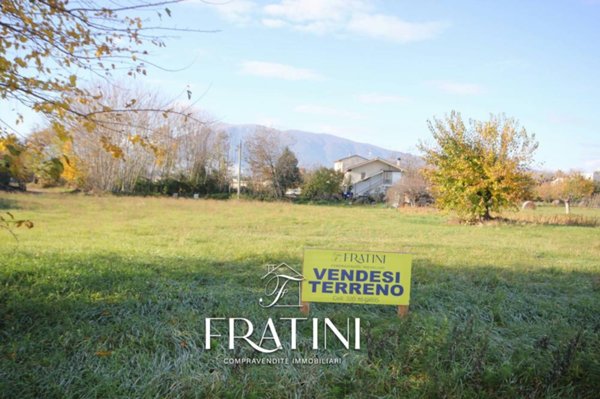 terreno edificabile in vendita a Sant'Egidio alla Vibrata