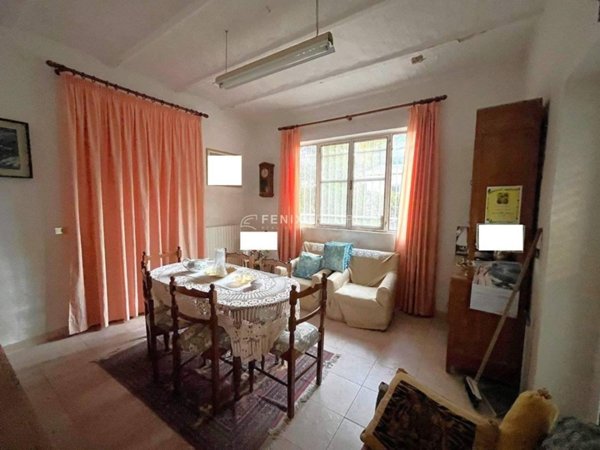 casa indipendente in vendita a Sant'Egidio alla Vibrata