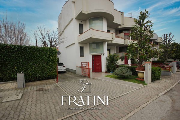 casa indipendente in vendita a Sant'Egidio alla Vibrata