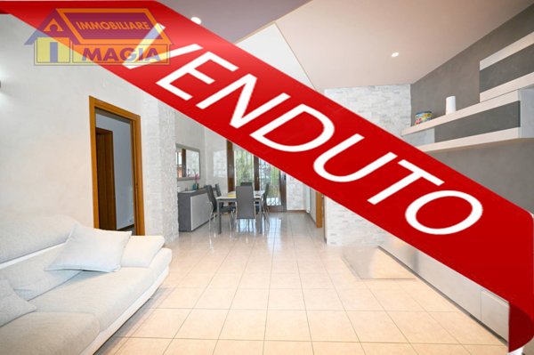 appartamento in vendita a Sant'Egidio alla Vibrata in zona Paolantonio