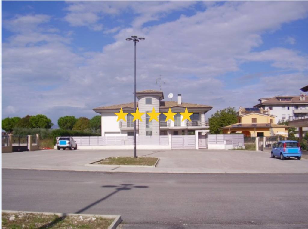 casa indipendente in vendita a Sant'Egidio alla Vibrata