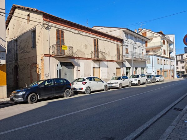 casa indipendente in vendita a Sant'Egidio alla Vibrata