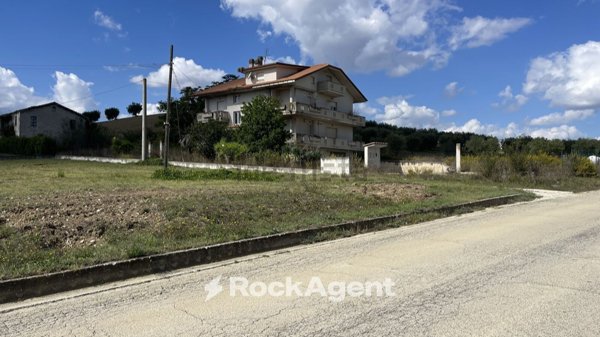 casa indipendente in vendita a Sant'Egidio alla Vibrata