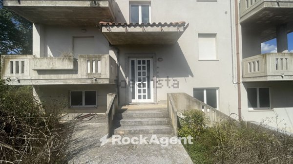 appartamento in vendita a Sant'Egidio alla Vibrata