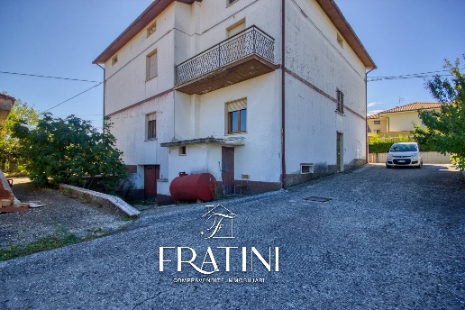 casa indipendente in vendita a Sant'Egidio alla Vibrata