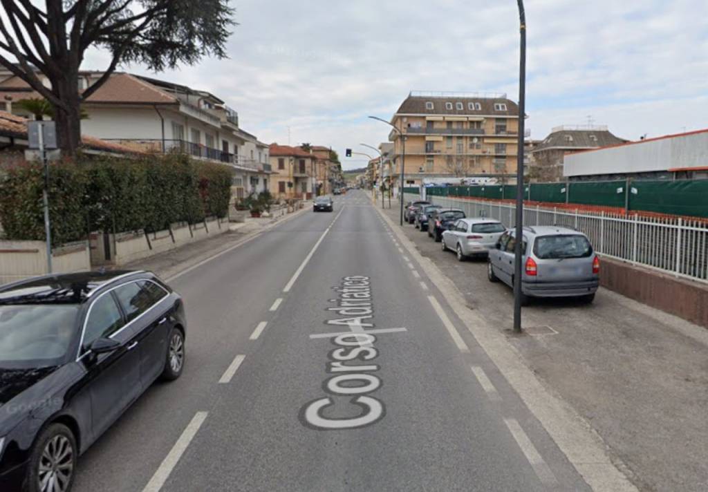 casa indipendente in vendita a Sant'Egidio alla Vibrata