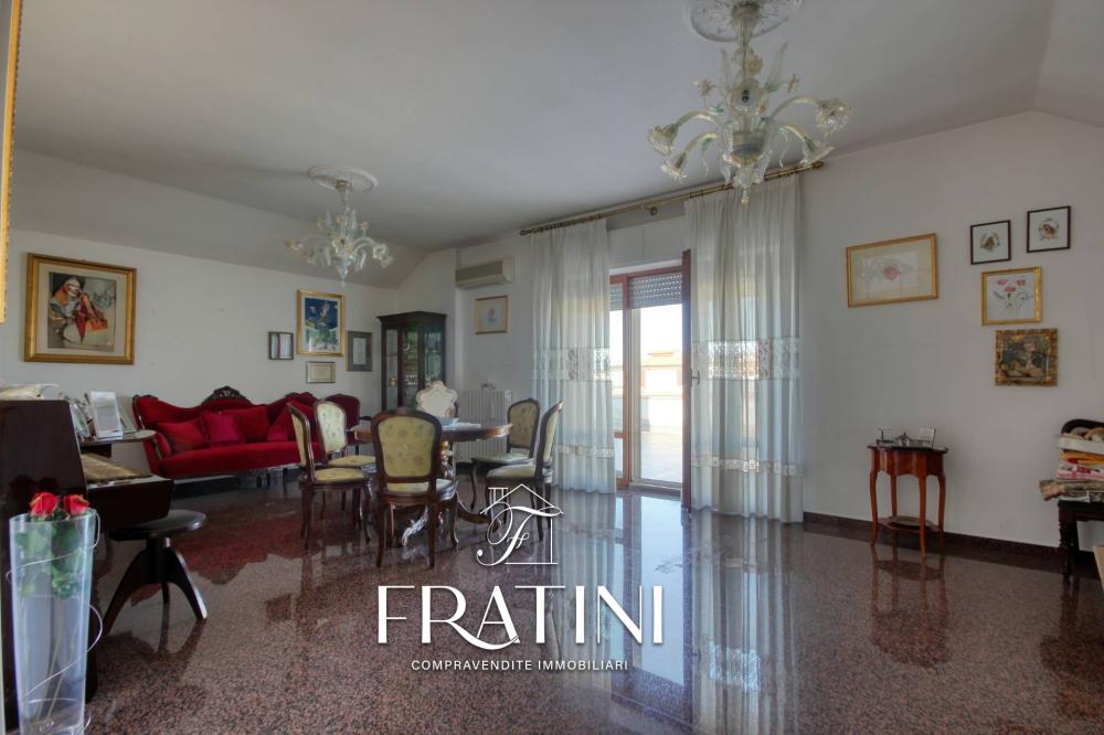 appartamento in vendita a Sant'Egidio alla Vibrata