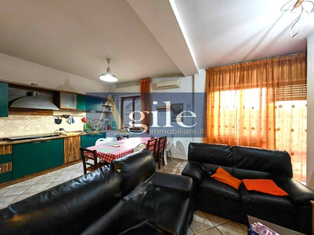 appartamento in vendita a Sant'Egidio alla Vibrata