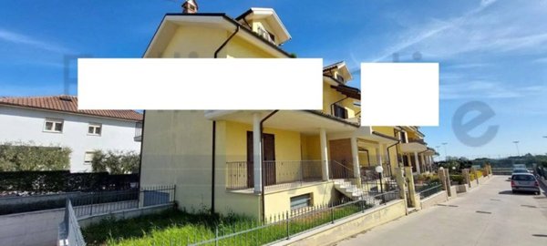 appartamento in vendita a Sant'Egidio alla Vibrata