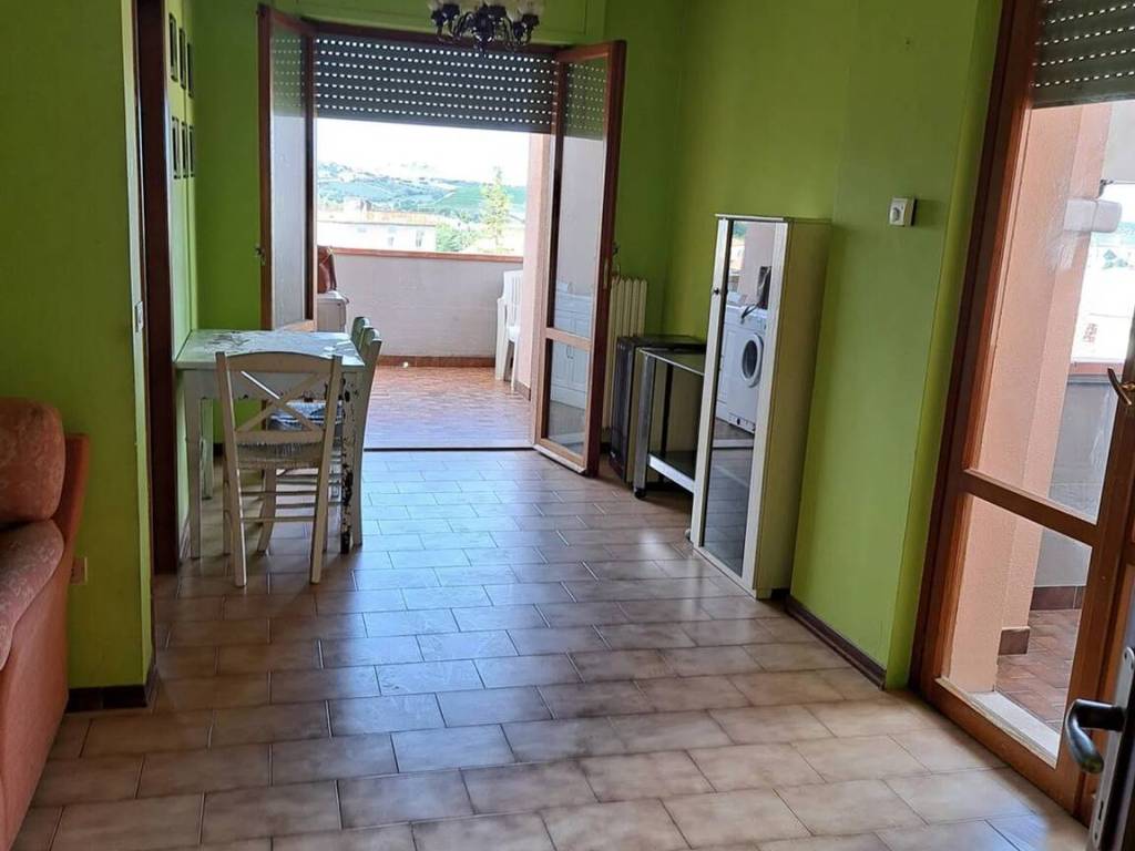 appartamento in vendita a Sant'Egidio alla Vibrata