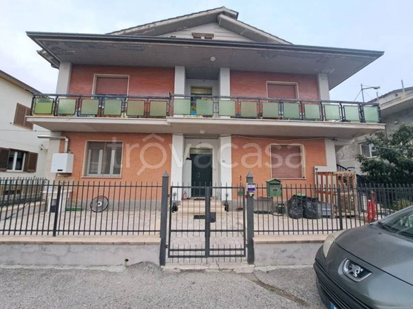 appartamento in vendita a Sant'Egidio alla Vibrata